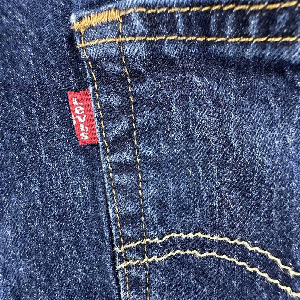 Levi's 505‎ Jeans Mens 38x32 Medium Wash Denim Classic Zip Fly